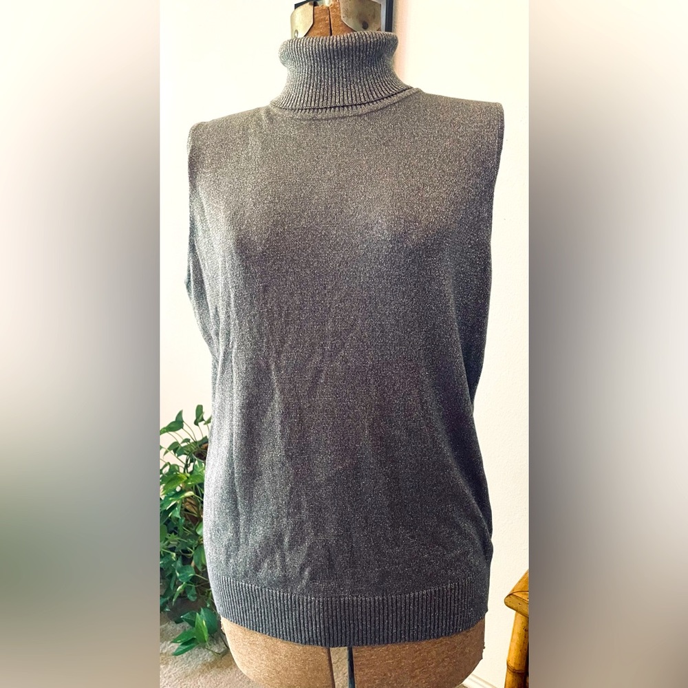 Joseph A.  silver and gray turtleneck tank